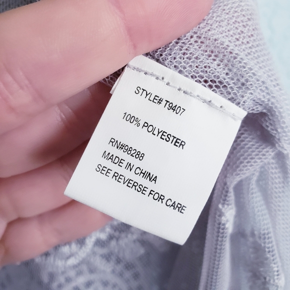 Cal Style Gray Crochet Mesh Embroidered Kimono - Picture 6 of 7